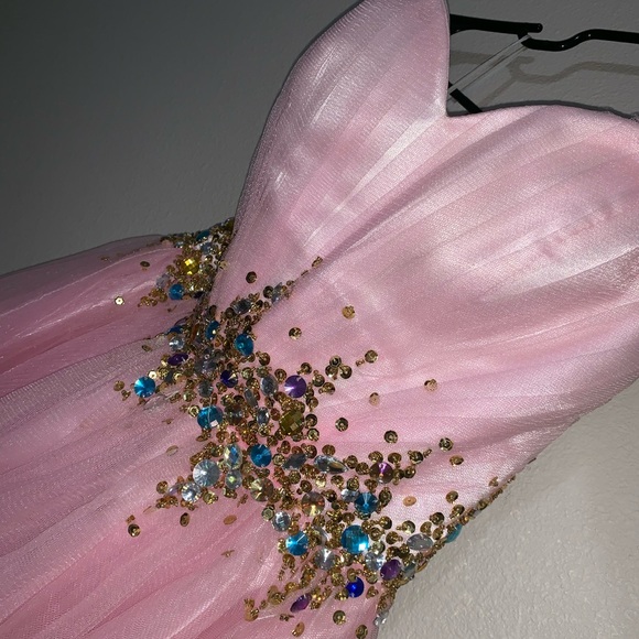 Women’s Pink Strapless Dress - Picture 2 of 3